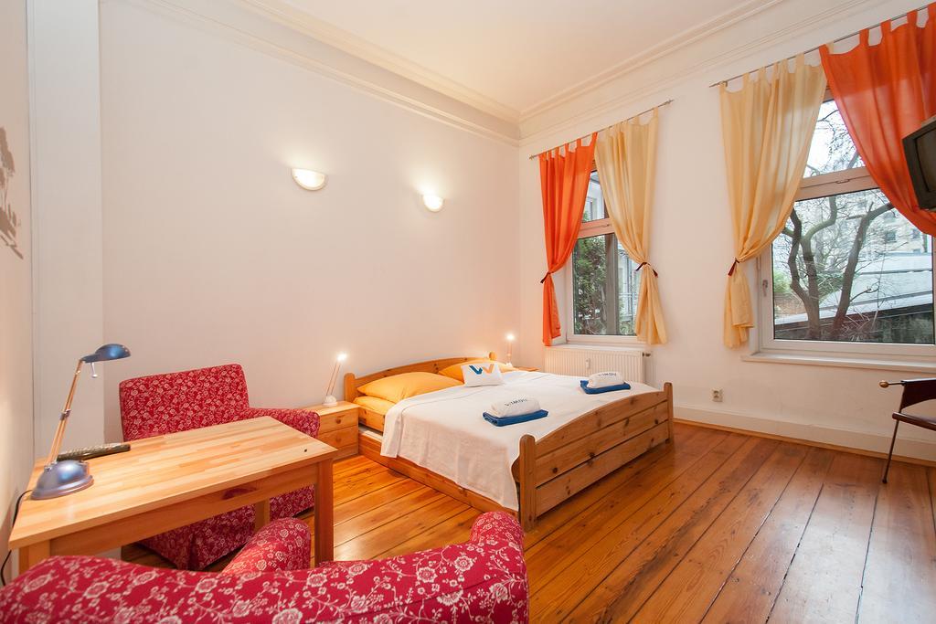 Gaestezimmer Am Hansaplatz Amburgo Esterno foto