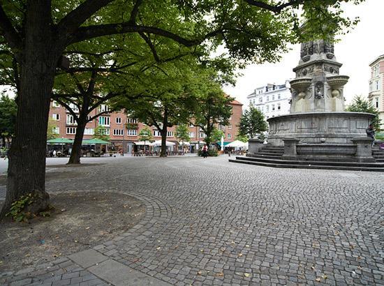 Gaestezimmer Am Hansaplatz Amburgo Esterno foto